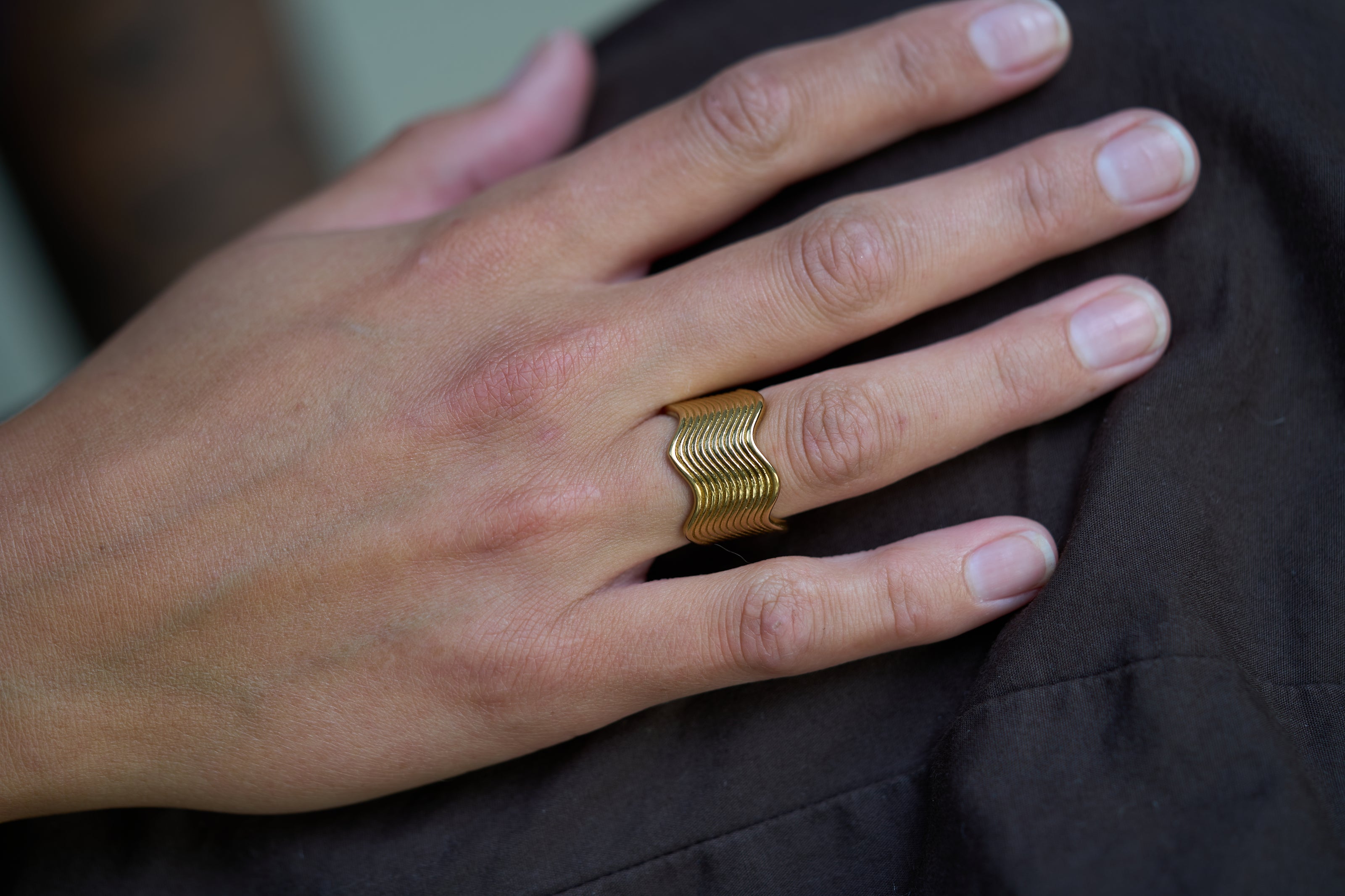 Sculpt Wave Ring
